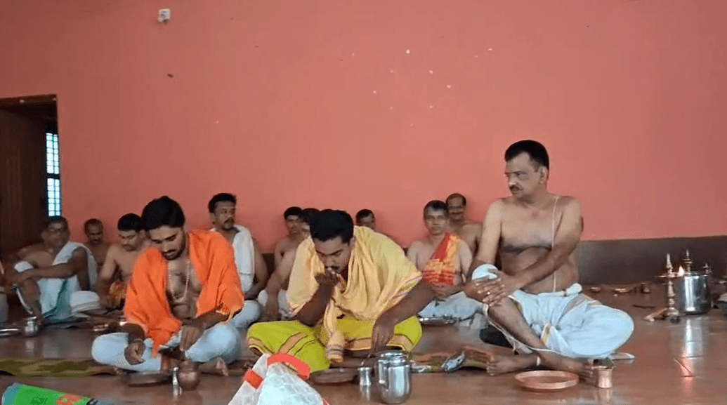 ಬೆಳ್ತಂಗಡಿ ಕರಾಡ ಭವನದಲ್ಲಿ ಋಗುಪಾಕರ್ಮ, ಹಾಗೂ ಕರಾಡ ಸುವರ್ಣ ಸಂಭ್ರಮದ ಸಿದ್ಧತೆ