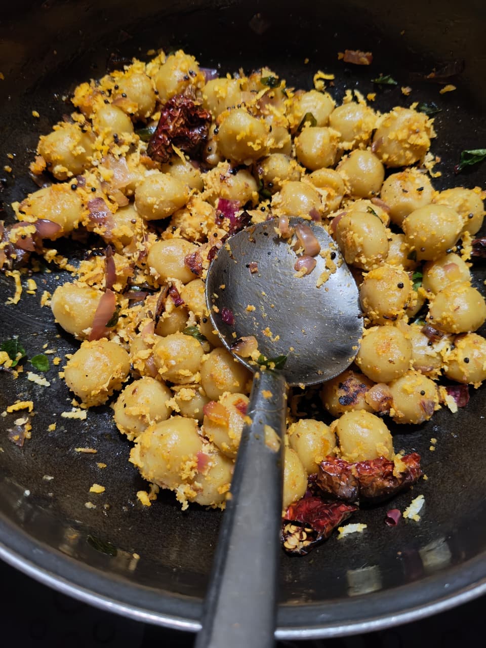ಉಭೇರ್ಲಿಂ ಉಂಡಲಿಕಂ.. ( ಸೆಕೆ ಉಂಡಲಿಕ )