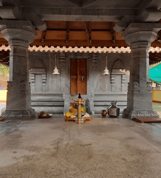 ಕಜಮಲೆ ಕ್ಷೇತ್ರದ ಶ್ರೀ ವಿಷ್ಣುಮೂರ್ತಿಯೇ ....
